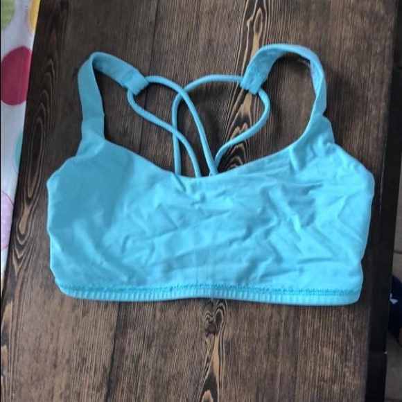 lululemon athletica Other - Lululemon Free To Be sports bra